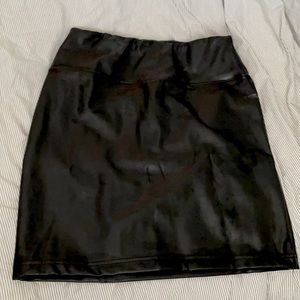 La Classe Couture high waisted faux leather skirt.